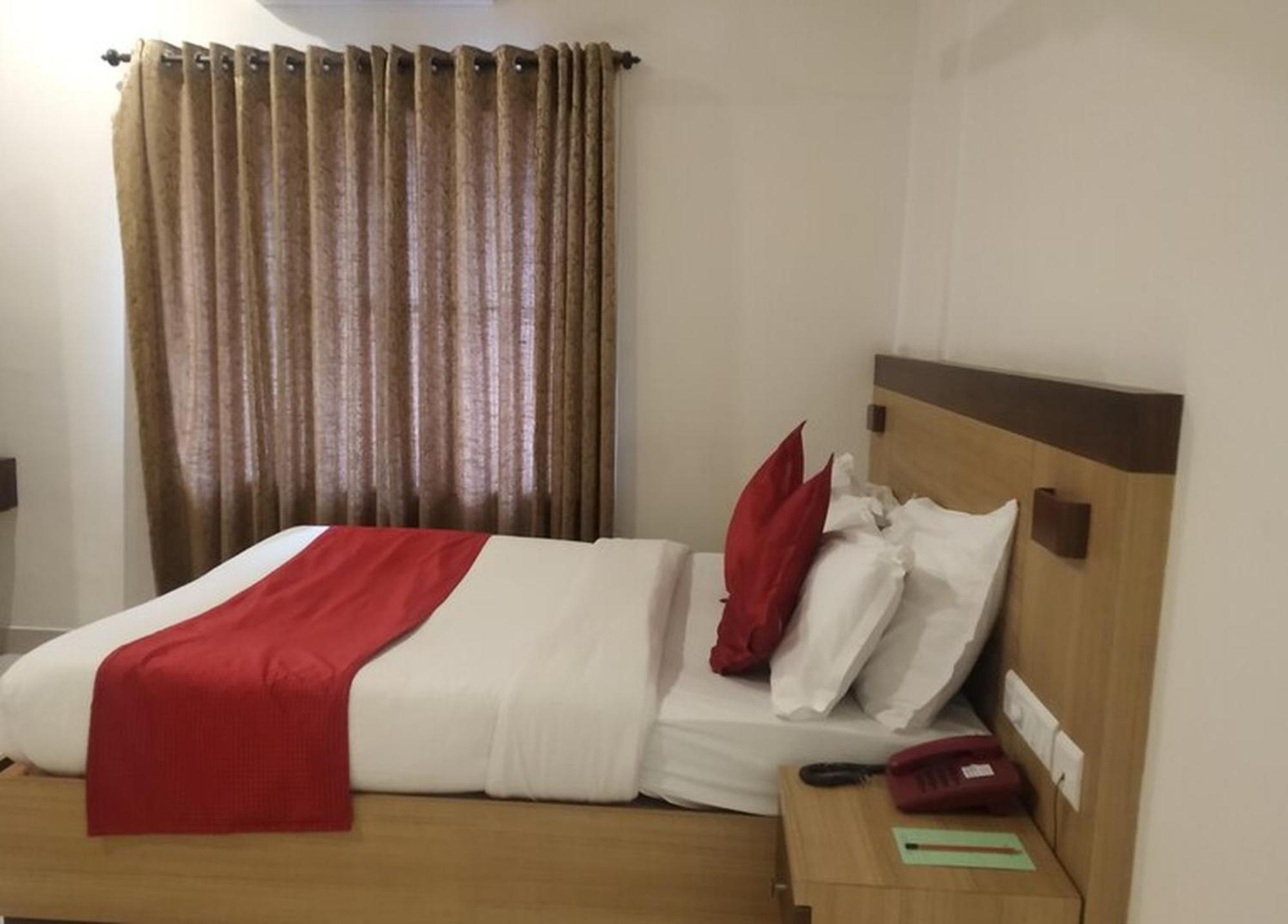 Prayana Hotels Kochi Eksteriør bilde