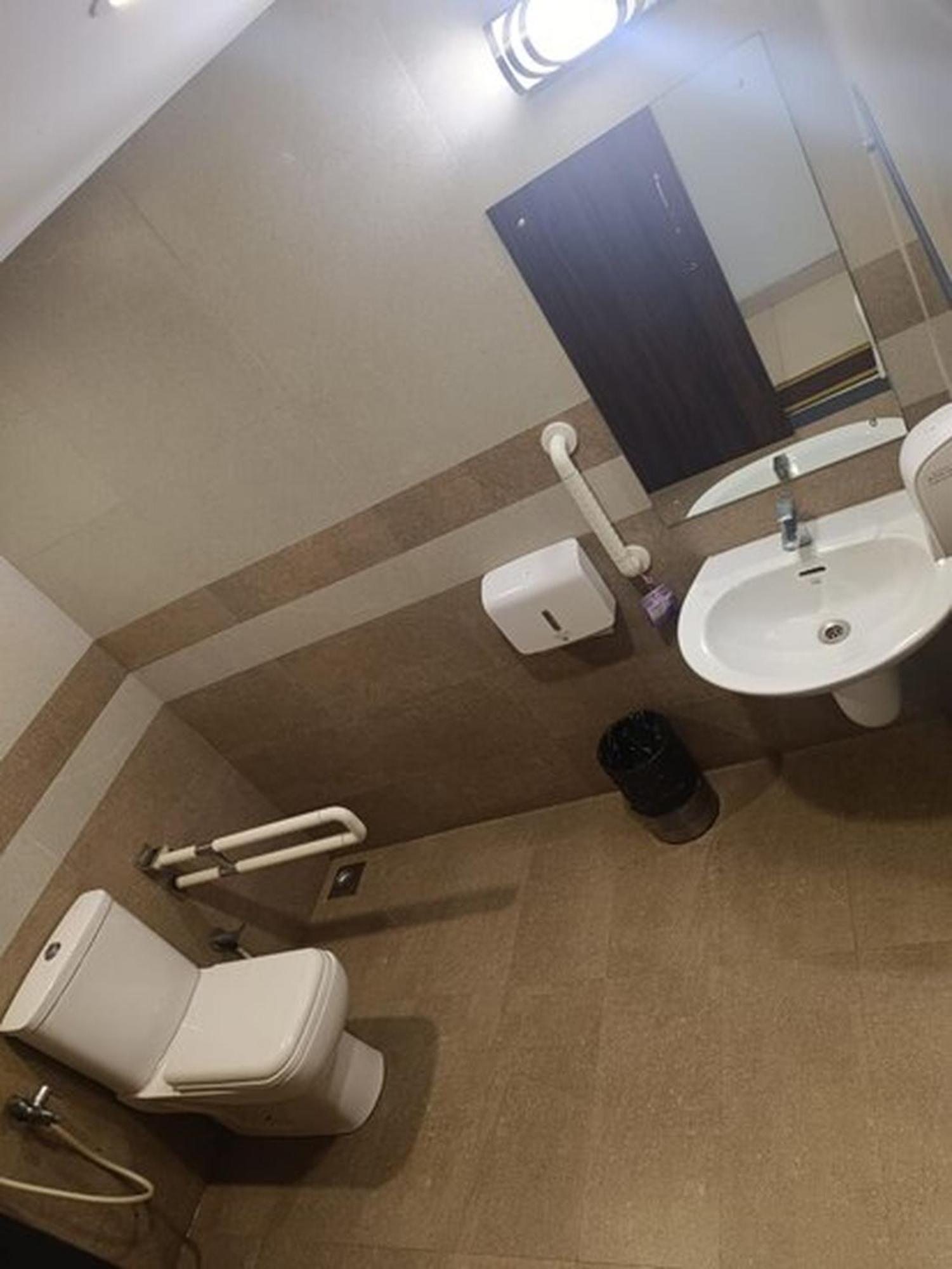 Prayana Hotels Kochi Eksteriør bilde