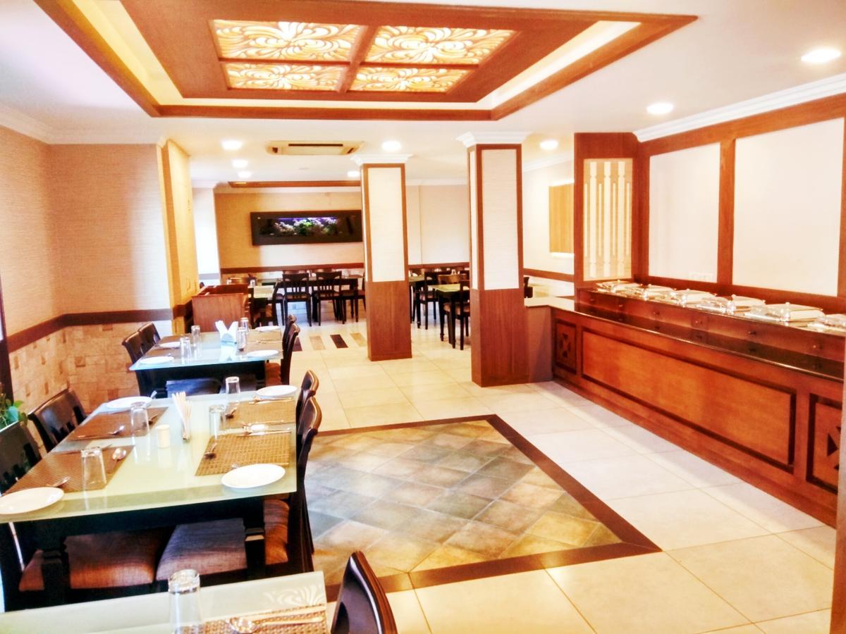 Prayana Hotels Kochi Eksteriør bilde